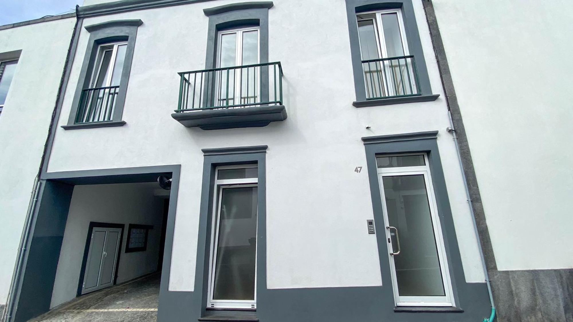 Sao Miguel Charming House By Lfc Apts Понта-Делгада Экстерьер фото